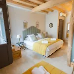 Bed & Breakfast De Gailhaguet 3*